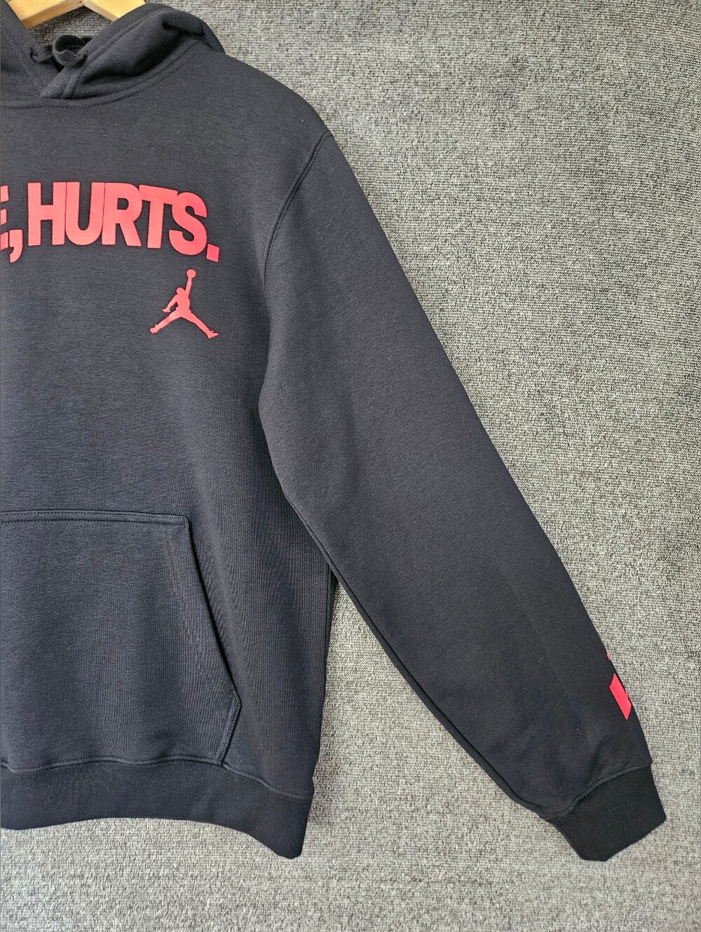NWT Nike Jordan Jalen Hurts Love Hurts Pullover Hoodie Black Red Eagles Size M - Picture 7 of 14